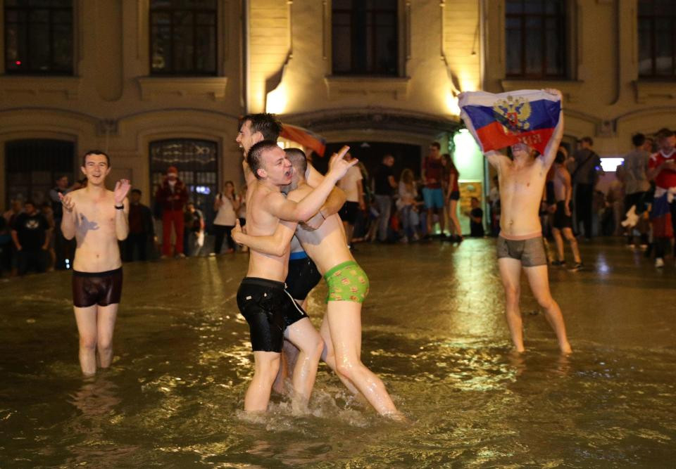 NINTCHDBPICT000417464327