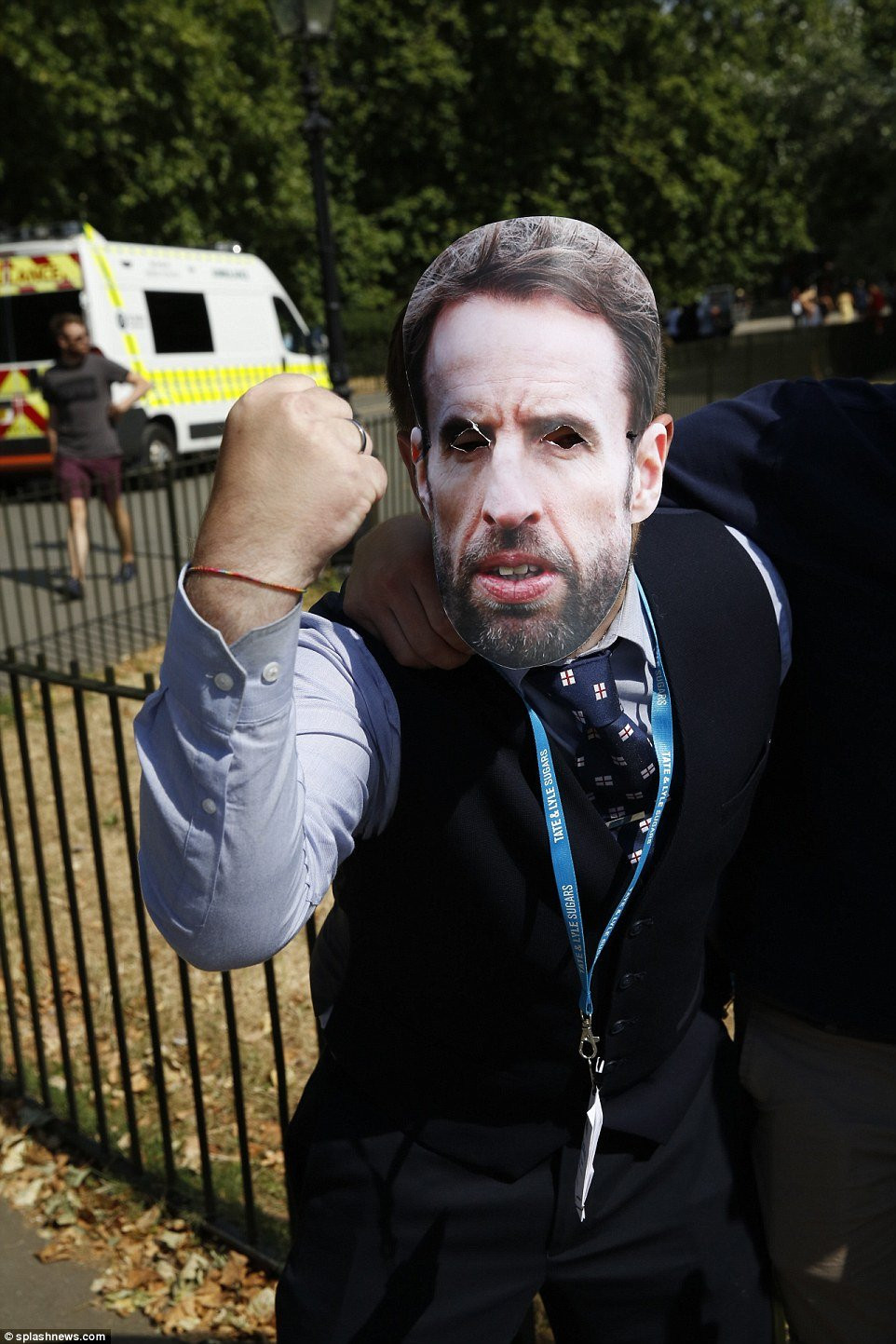 4E203F2B00000578-5943185-image-a-53_1531327204581 8