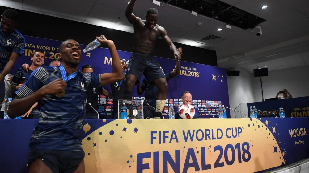 d9vk9cuw0dxn5zmgfte0 7