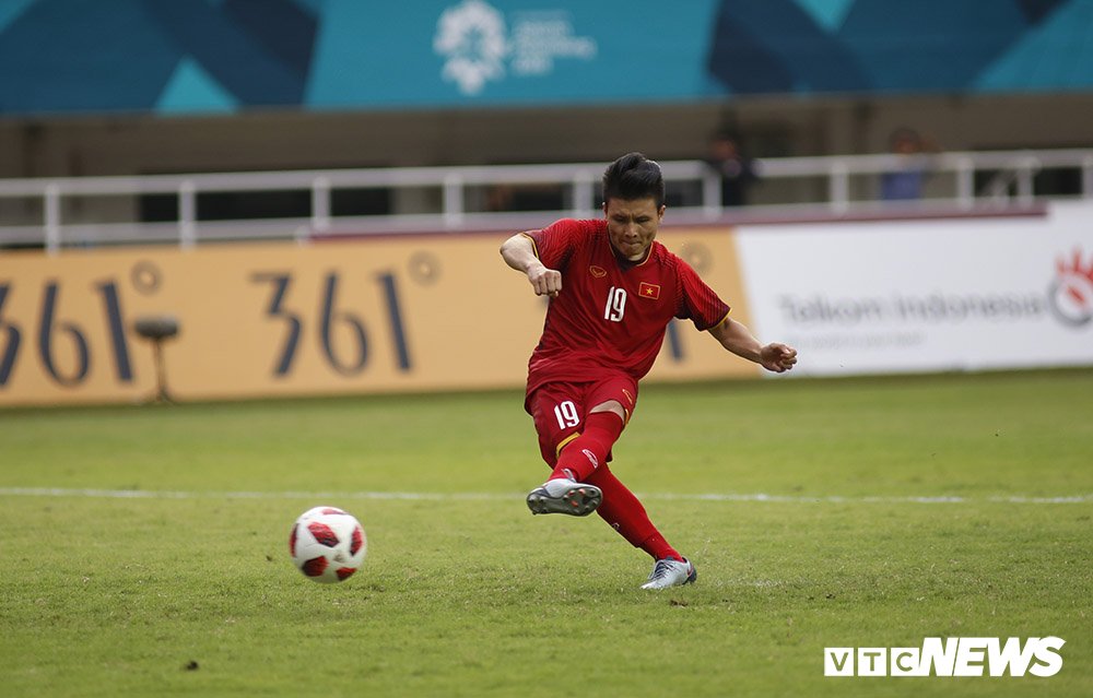 Quang Hai 17