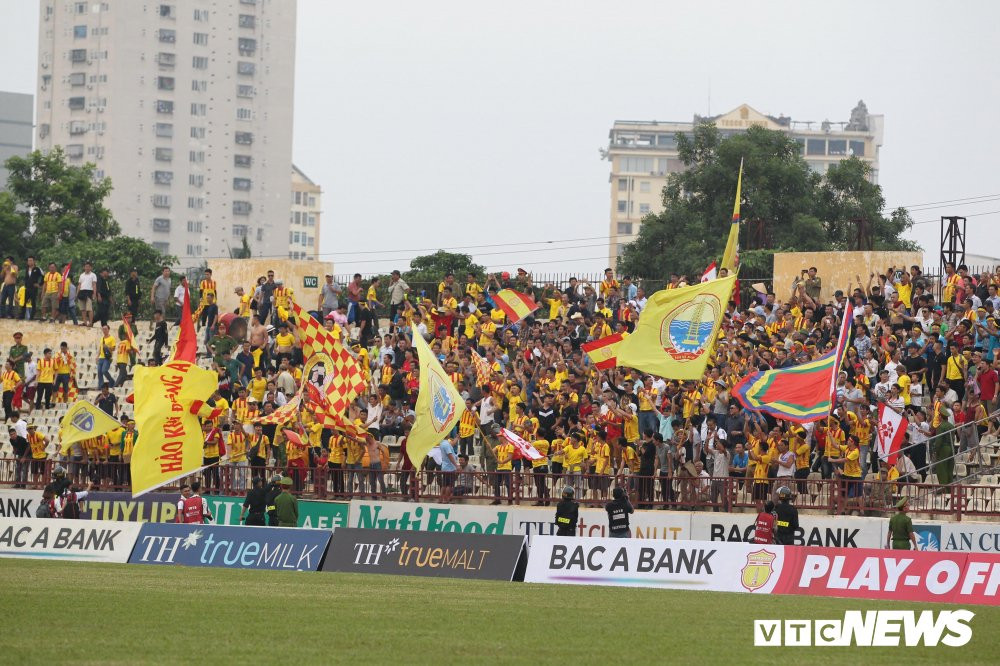 43828852_2159316390953445_2451514852351410176_n (1)