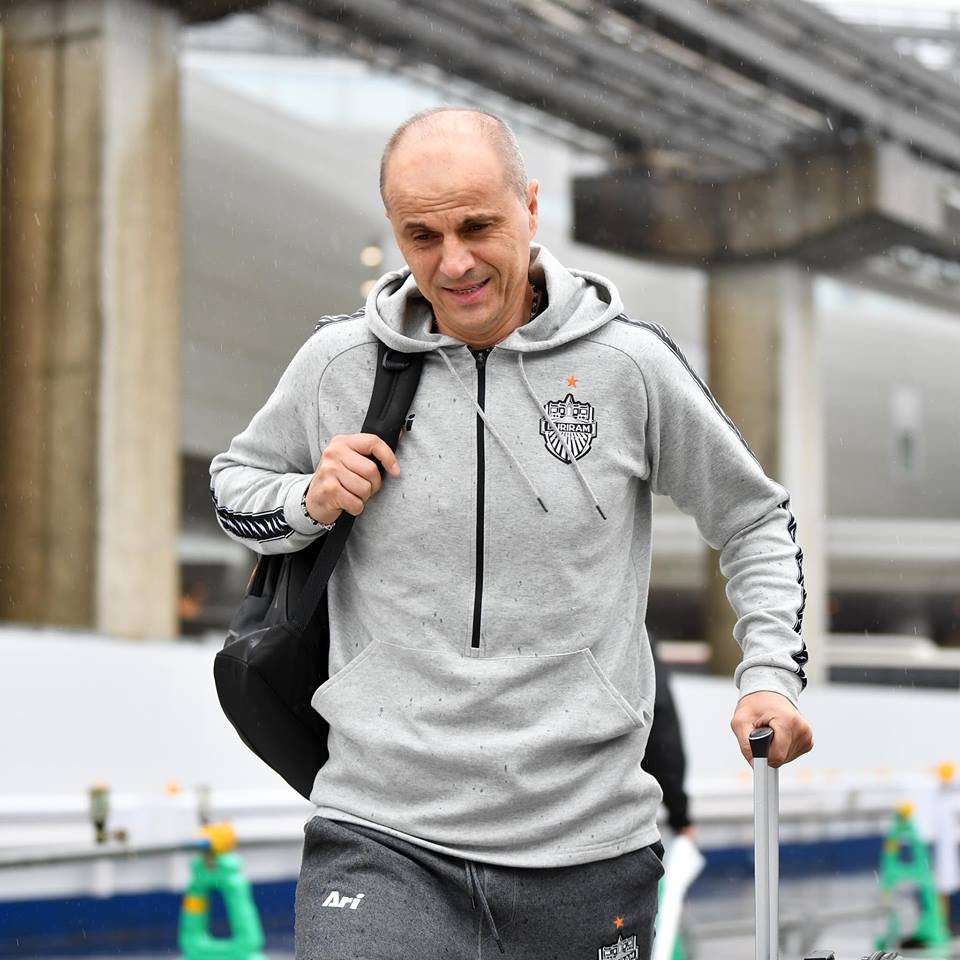 53241033_2077620762357855_8359202987444273152_n 11