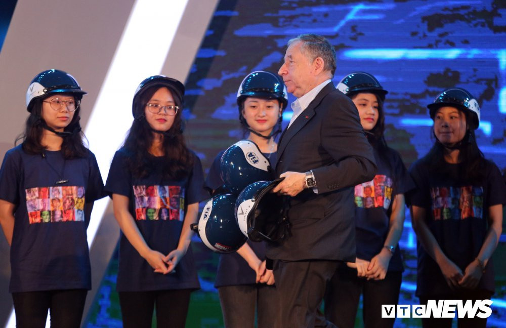 F1 tang mu bao hiem (20) 5