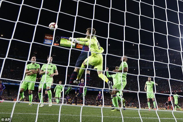 VTC News - Barca vo dich (6) 3