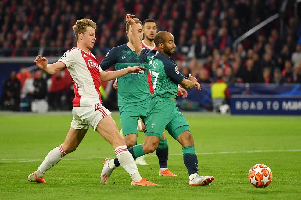 truc tiep ajax vs tottenham (1) 12