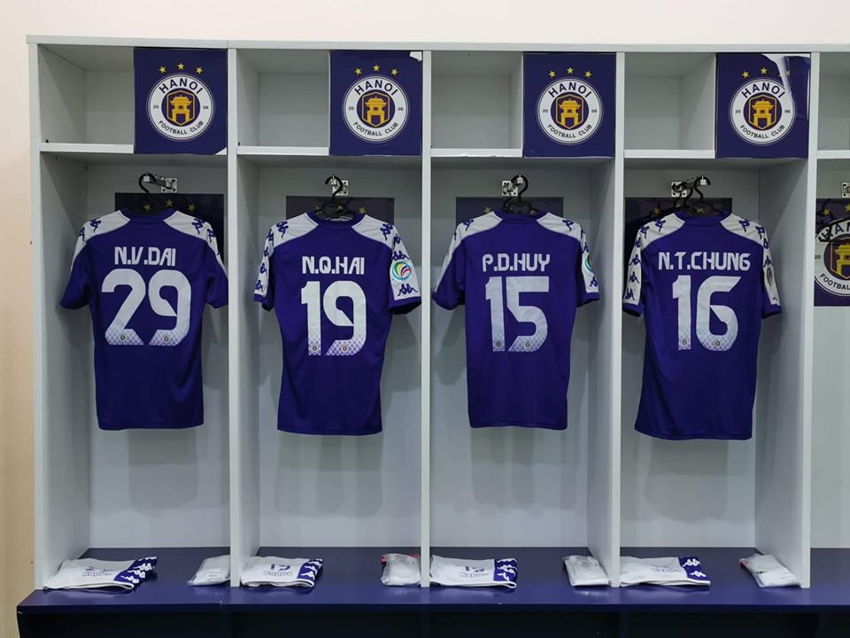 CLB Ha Noi 02 4