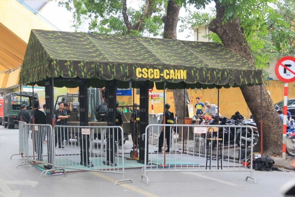 undefined-bb-baaacFuIPl 3