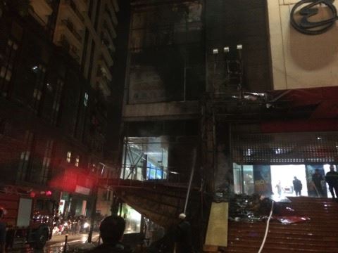 24099036_2033037116927437_1285409204_n