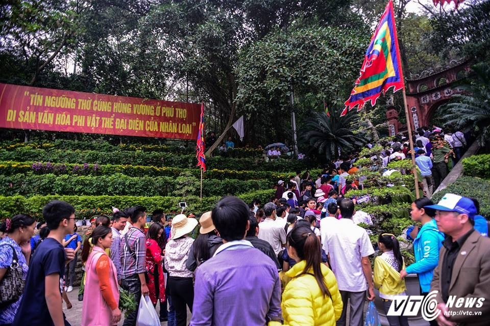 17806952_1267697976612518