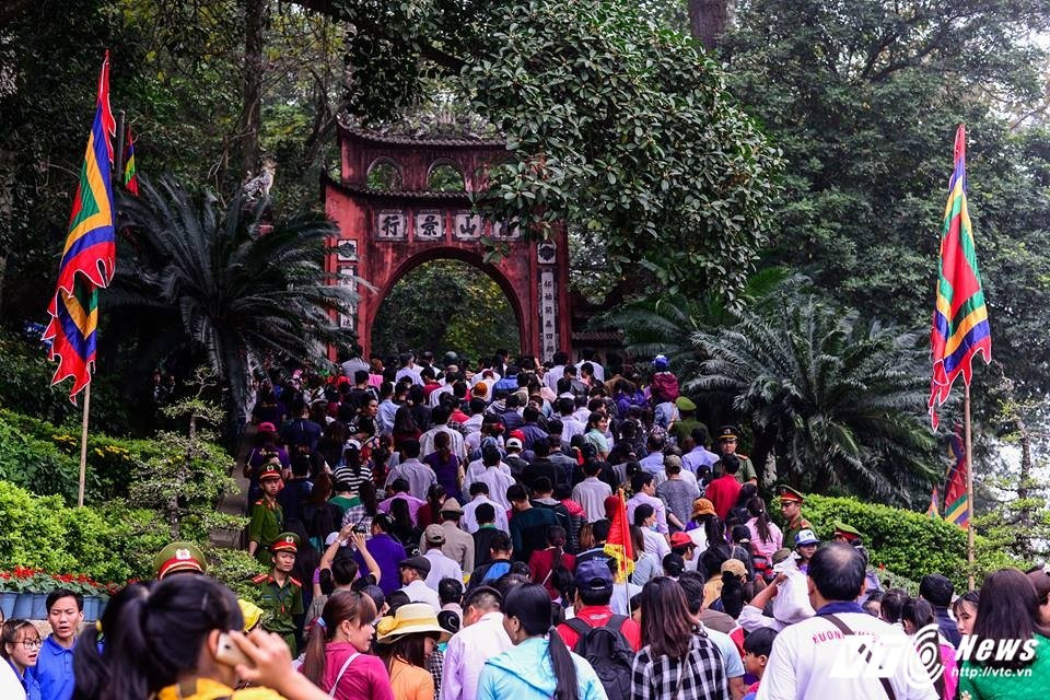 17820763_1267702703278712