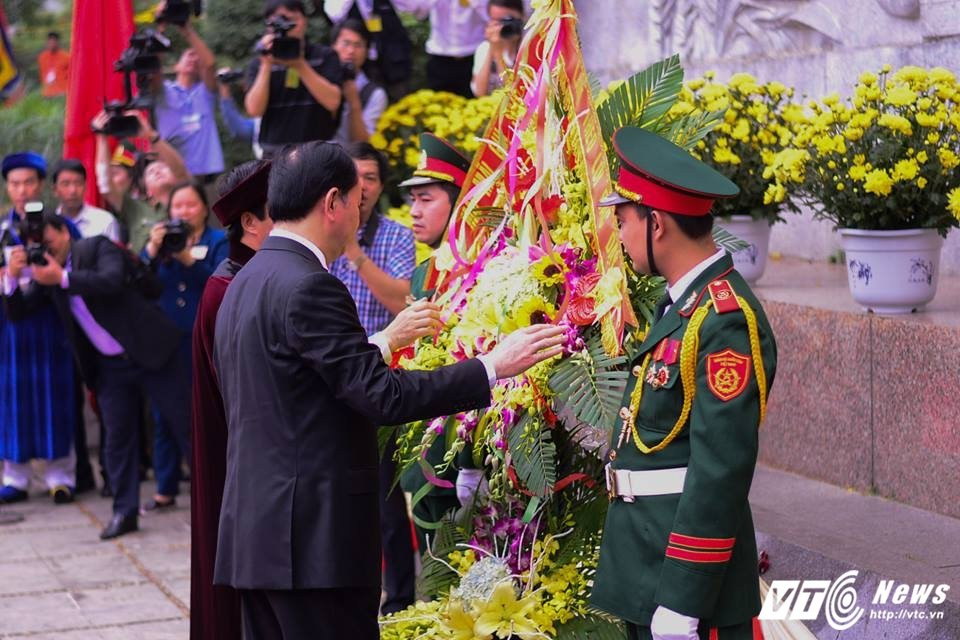 17821043_1267638306618485