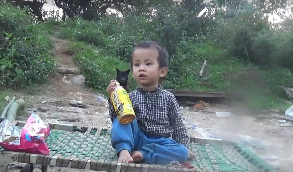 Hinh anh Nhung canh doi khon kho, co cuc o 'khu o chuot' ven song Hong 5