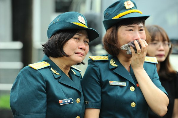 HUY-0597-8993-1467276336 6