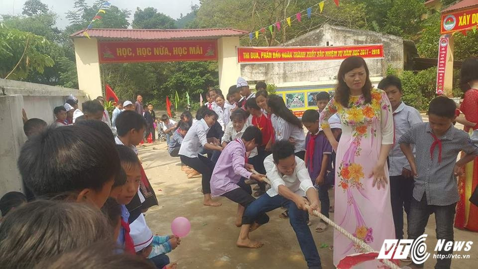 21360813_1364634376967782_1066564219_n 60