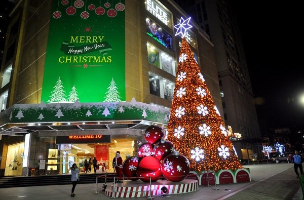 Trung tâm thương mại Royal City