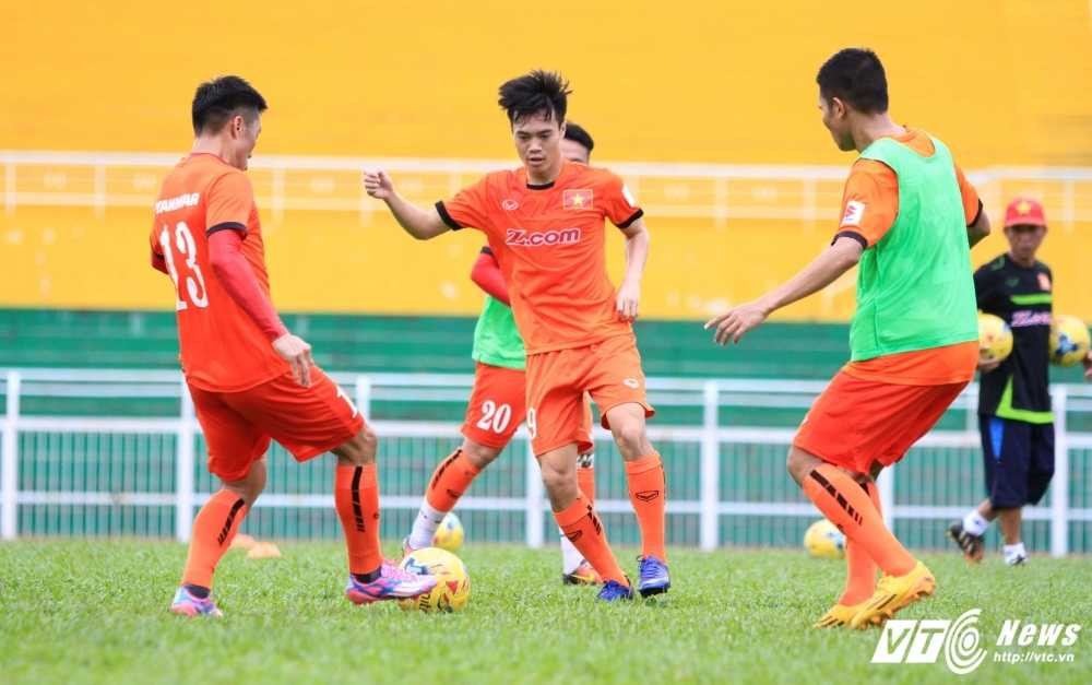 tuyen-viet-nam-tap-10