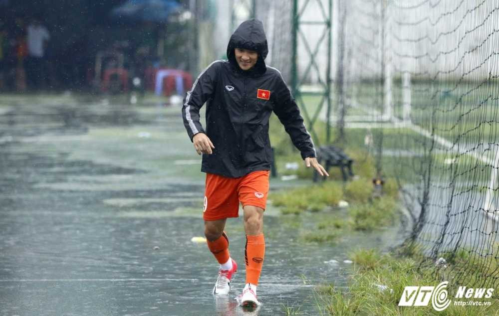 tuyen-viet-nam-tap-boi-1