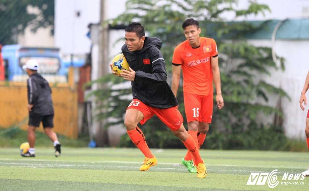 tuyen-viet-nam-tap-boi-13