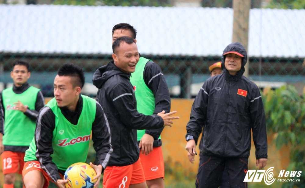 tuyen-viet-nam-tap-boi-14