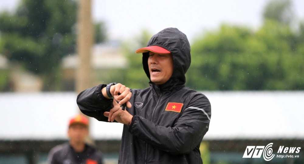 tuyen-viet-nam-tap-boi-15