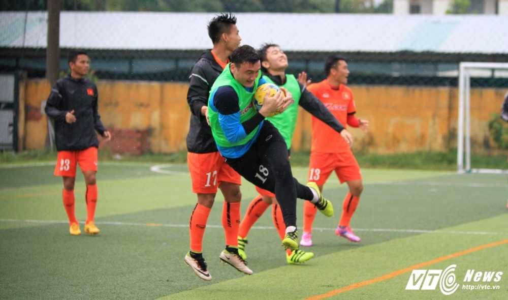 tuyen-viet-nam-tap-boi-9