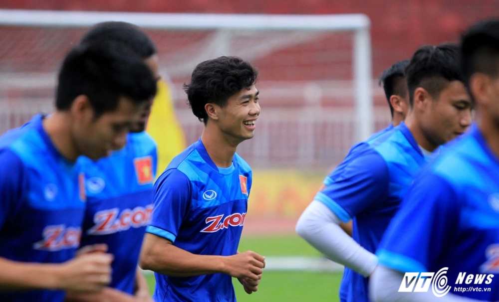cong-phuong-tuan-anh-tuyen-viet-nam-1