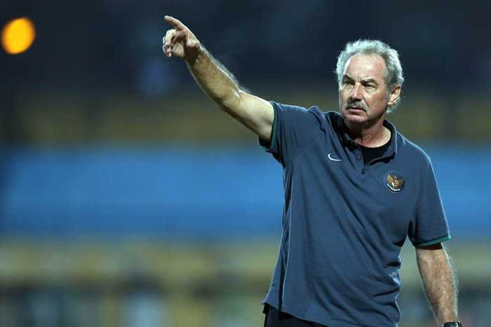 Alfred Riedl