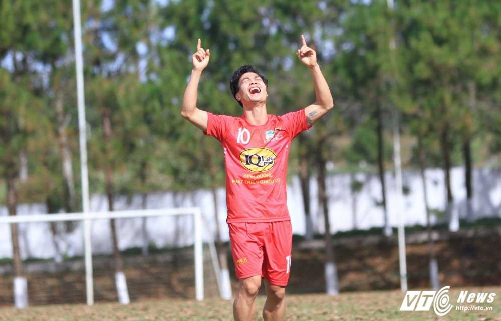 cong-phuong-hagl-2017-4