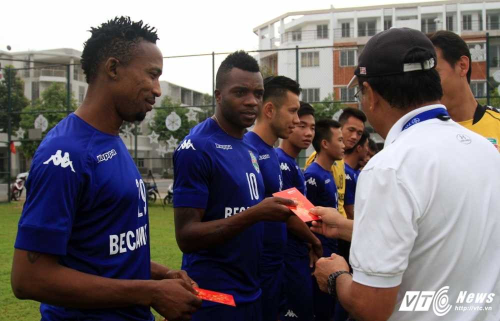 binh-duong-khai-xuan-4