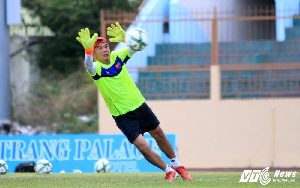 2-tran-minh-quang-u20viet