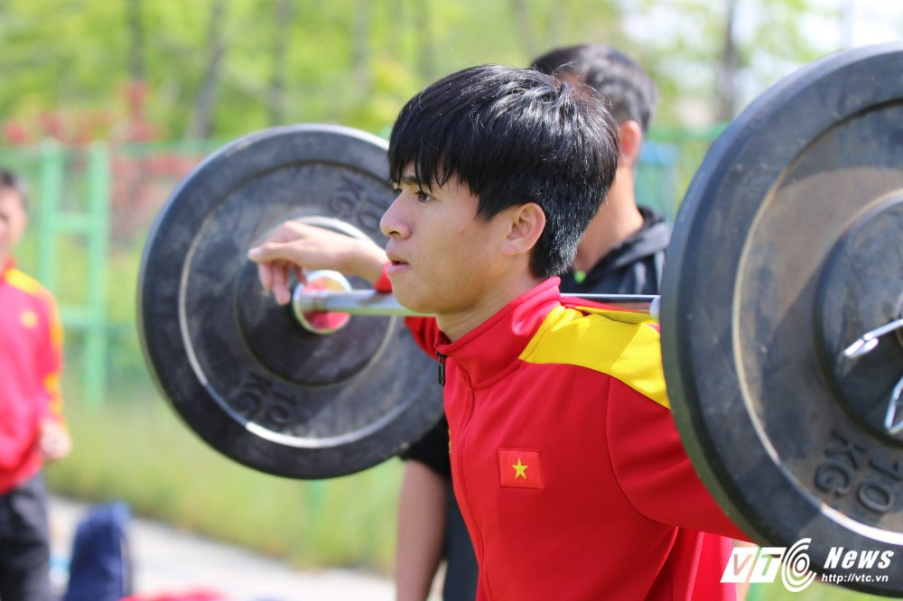 Hinh anh Phan Thanh Hau: Ve vot may man hay se thanh mot giai thoai 4