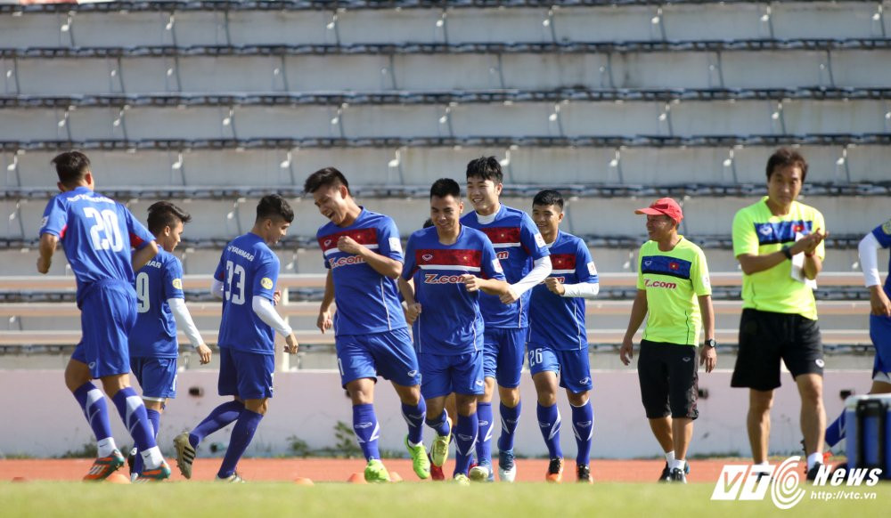 13-park-hang-seo-htun 13