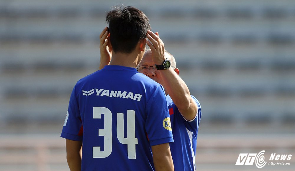 16-park-hang-seo-htun 17