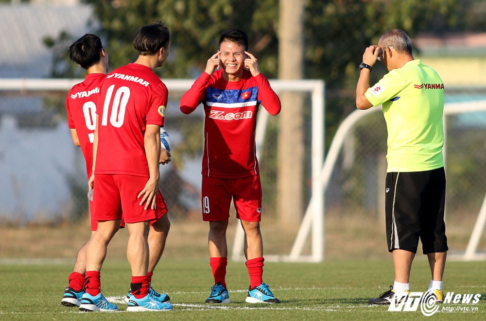 2-park-hang-seo-htun