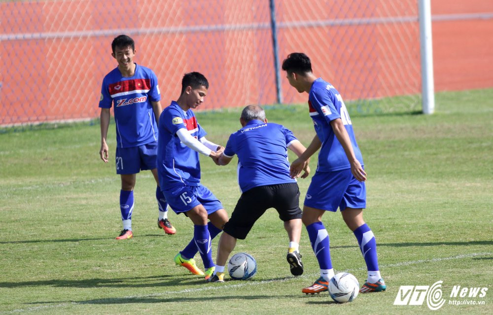 20-park-hang-seo-htun 21