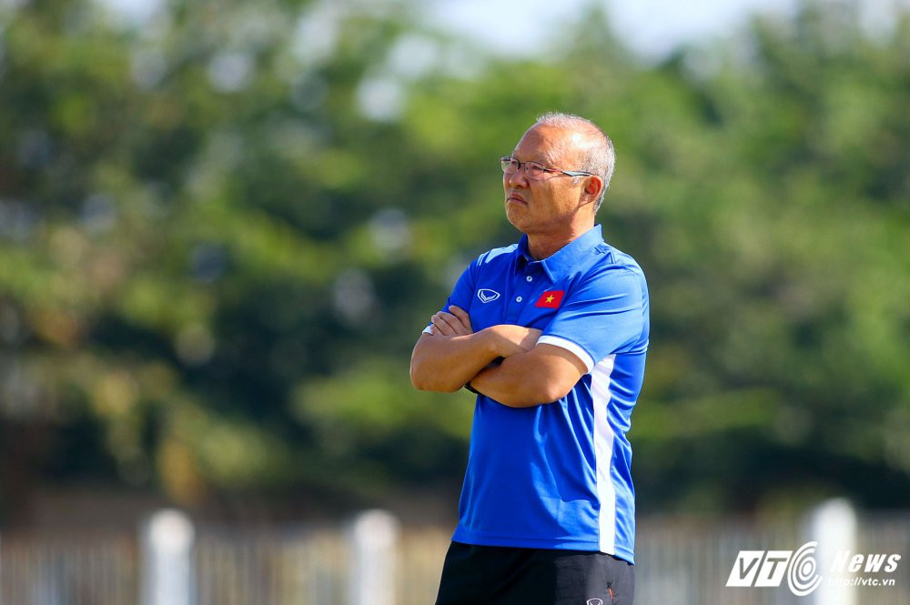 23-park-hang-seo-htun 24