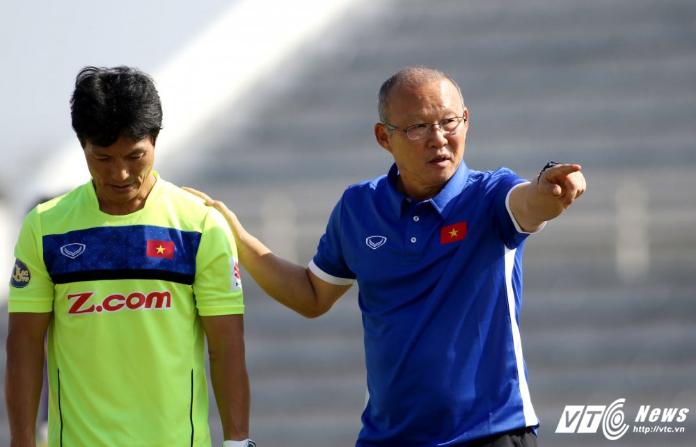 8-0-park-hang-seo-htun 7