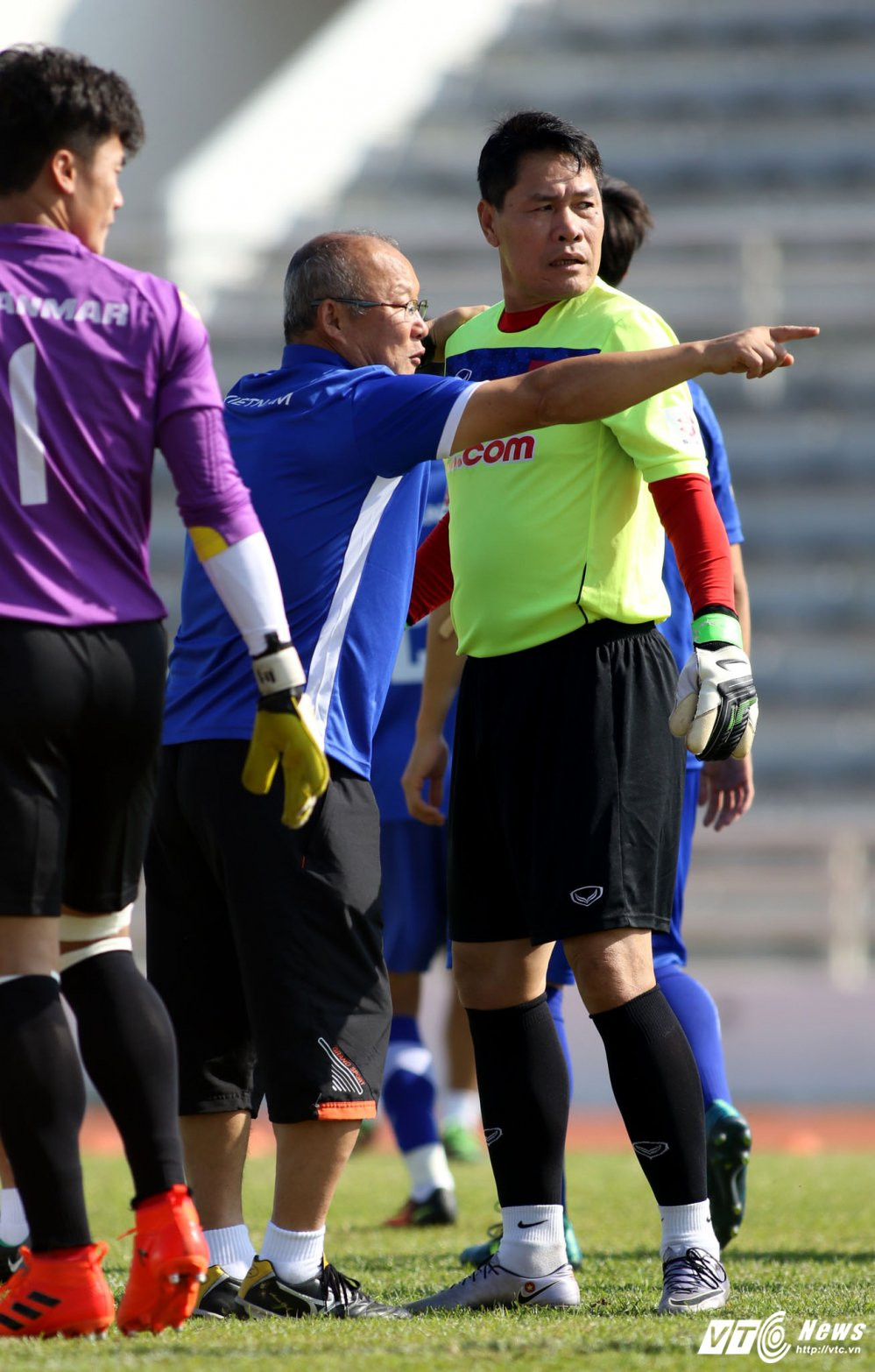 8-park-hang-seo-htun 9