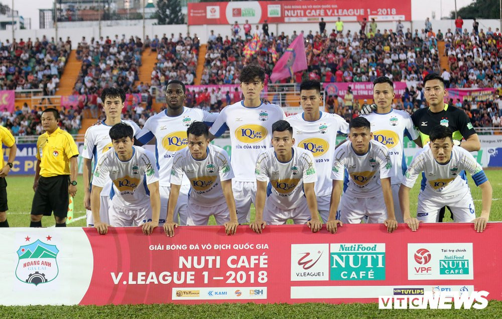 HAGL-VLeague-2018-1 5