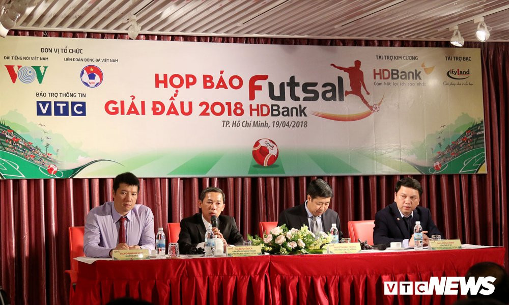 futsal-hop-bao-2