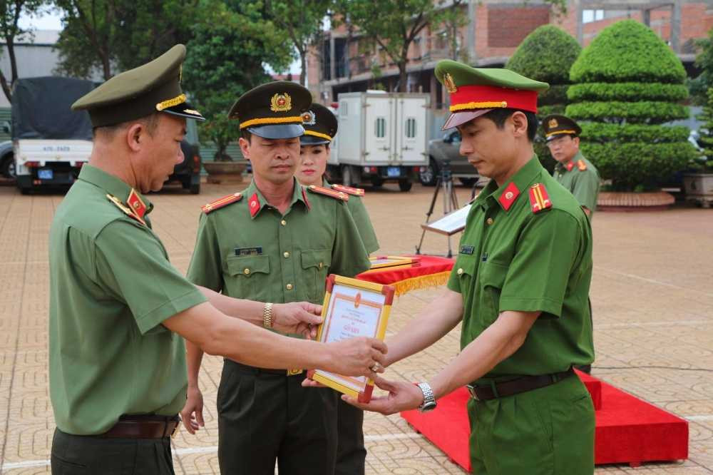 13389092_193536804377068_658440726_o