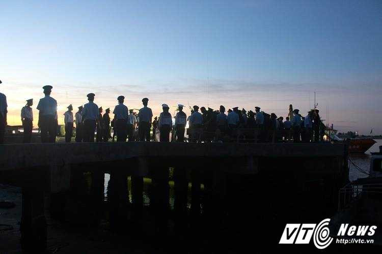 13474227_2061778810713400