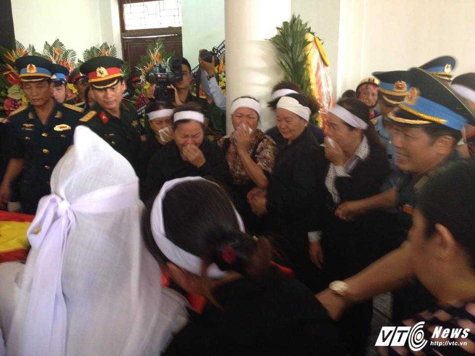 13473984_1779256422305509_1151348006_n