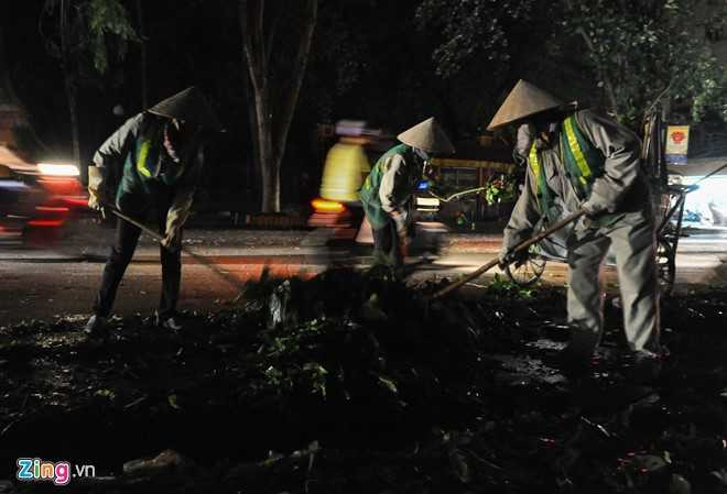 Thanh pho Nam Dinh chim trong bong toi sau bao hinh anh 15