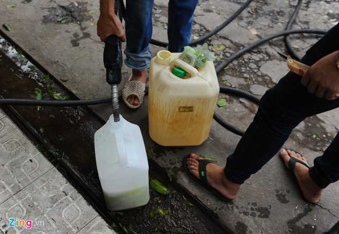 Thanh pho Nam Dinh chim trong bong toi sau bao hinh anh 2