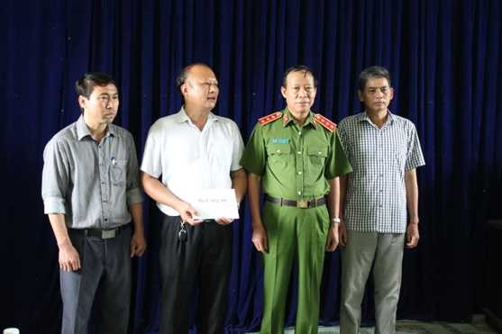 Thứ trưởng Công an lên Lào Cai chỉ đạo điều tra vụ thảm án - ảnh 2