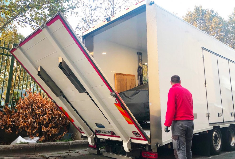 2. He lo xe Vinfast 10