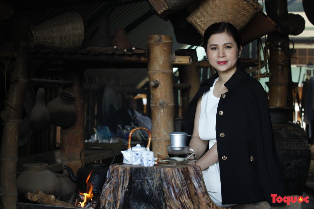 Le Hoang Diep Thao2 4