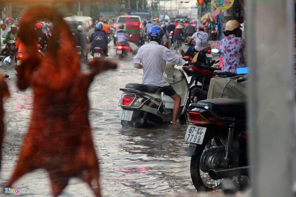 Sai Gon khong mua van ngap nang hinh anh 10