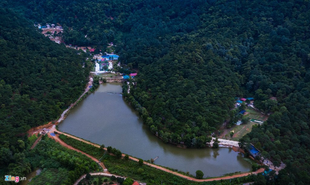 Toan canh nha ca si My Linh va cac khu nghi duong giua rung phong ho hinh anh 13